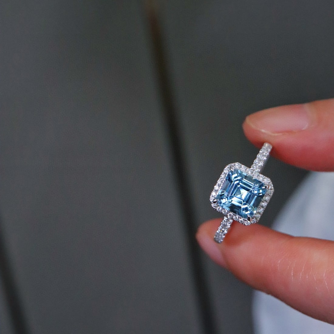 14k Gold 1.59 Ctw Natural Aquamarine & Diamond Ring - 4
