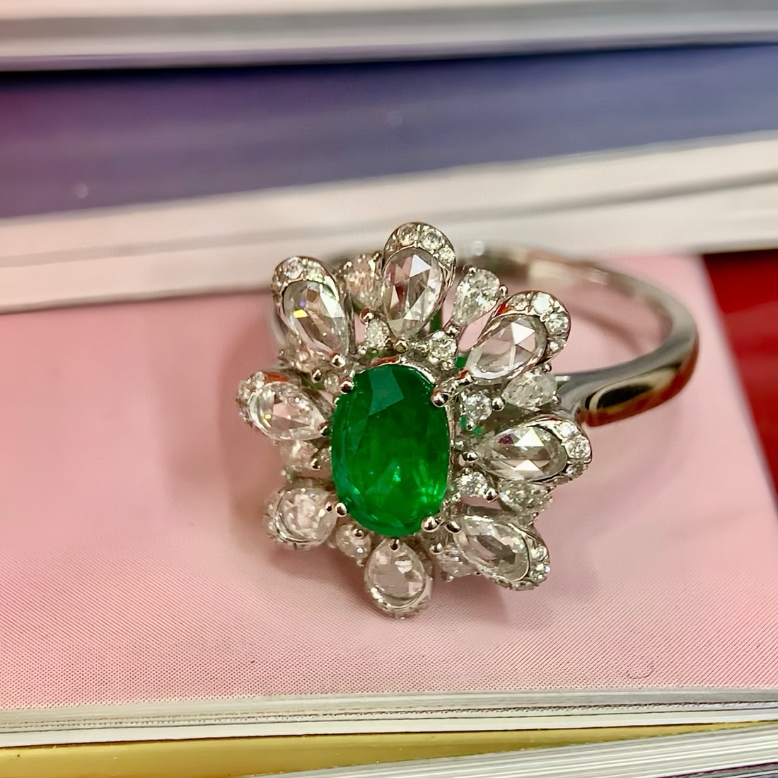 14k Gold 1.75 Ctw Vivid Green Natural Emerald & Diamond Ring - 3
