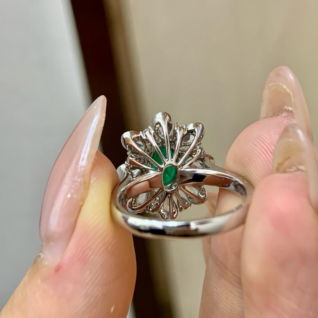 14k Gold 1.75 Ctw Vivid Green Natural Emerald & Diamond Ring - 4