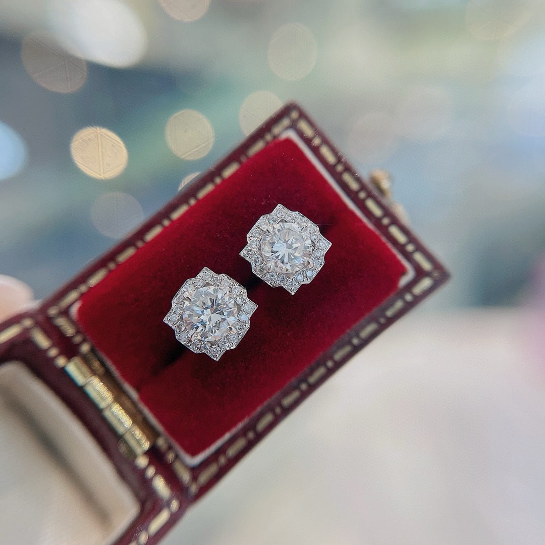 14k Gold 0.72 Ctw Natural H Diamond Earrings - 3