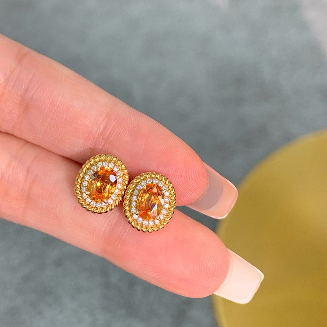 14k Gold 1.86 Ct Natural Spessartine & Diamond Earrings - 2