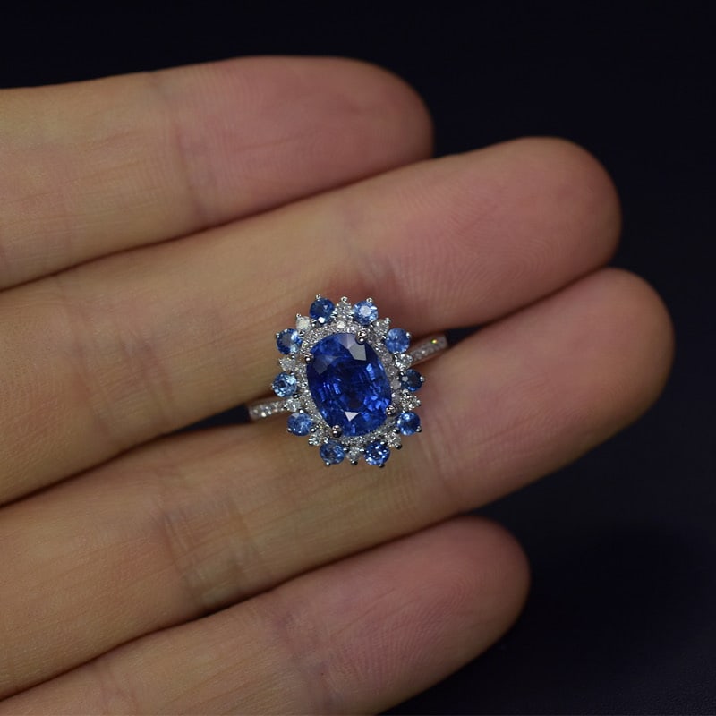 14k Gold 2.48 Ctw Natural Sapphire & Diamond Ring - 3