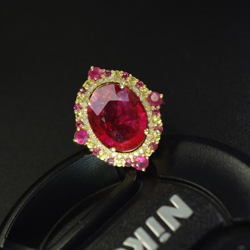 14k Gold 5.75 Ctw Natural Tourmaline & Diamond Ring: Ref:231055013 // gold content:14k gold // ring size:7. 25us // // main gemstone:tourmaline // shape:oval // carat weight:5. 63ct // color:red // treatment:natural // // adjacent gemstone 2 : diamond /