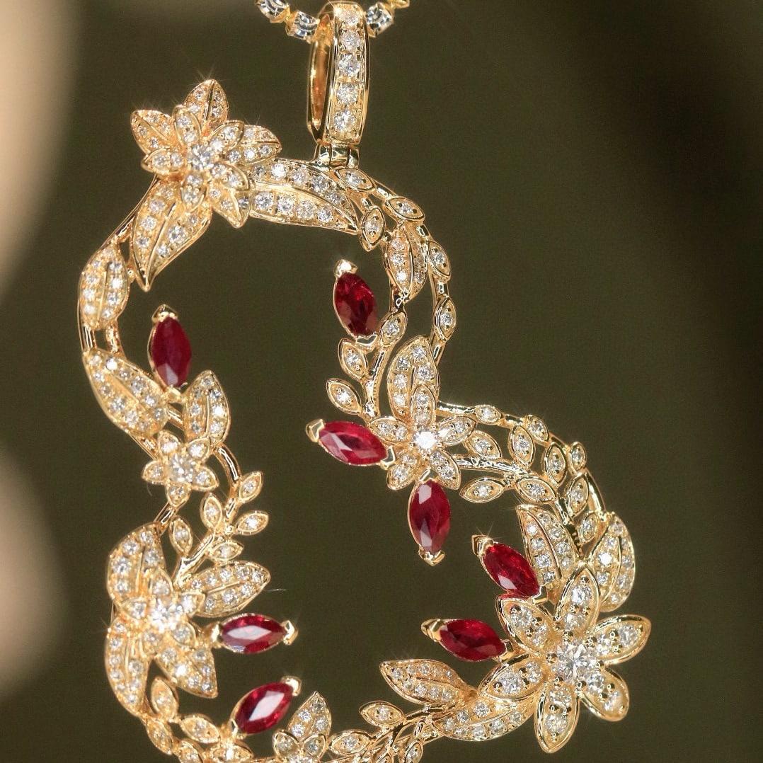 14k Gold 1.67 Ctw Natural Ruby & Diamond Pendant( Without Chain ): Ref:231055033 // gold content:14k gold // main gemstone:ruby // shape:marquise // carat weight:0. 95ct // color:red // treatment:natural // // adjacent gemstone 2 : diamond // shape:round // carat