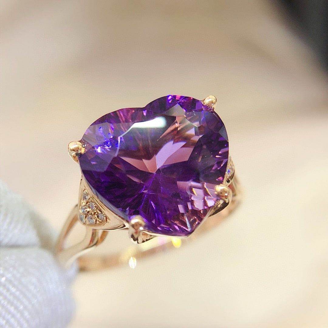 14k Gold 5.46 Ct Natural Amethyst & Diamond Ring - 2