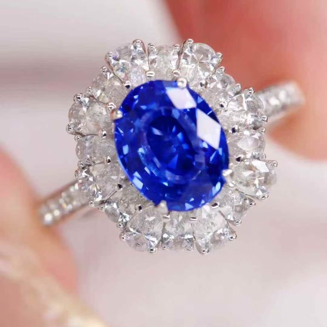 14k Gold 1.2 Ct Natural Sapphire & Sapphire & Diamond Ring - 2