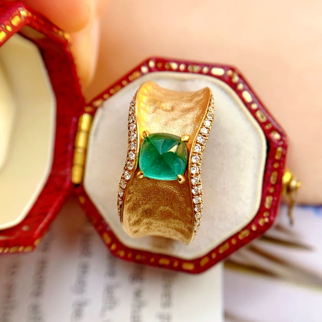 14k Gold 1.00 Ct Natural Emerald & Diamond Ring - 2