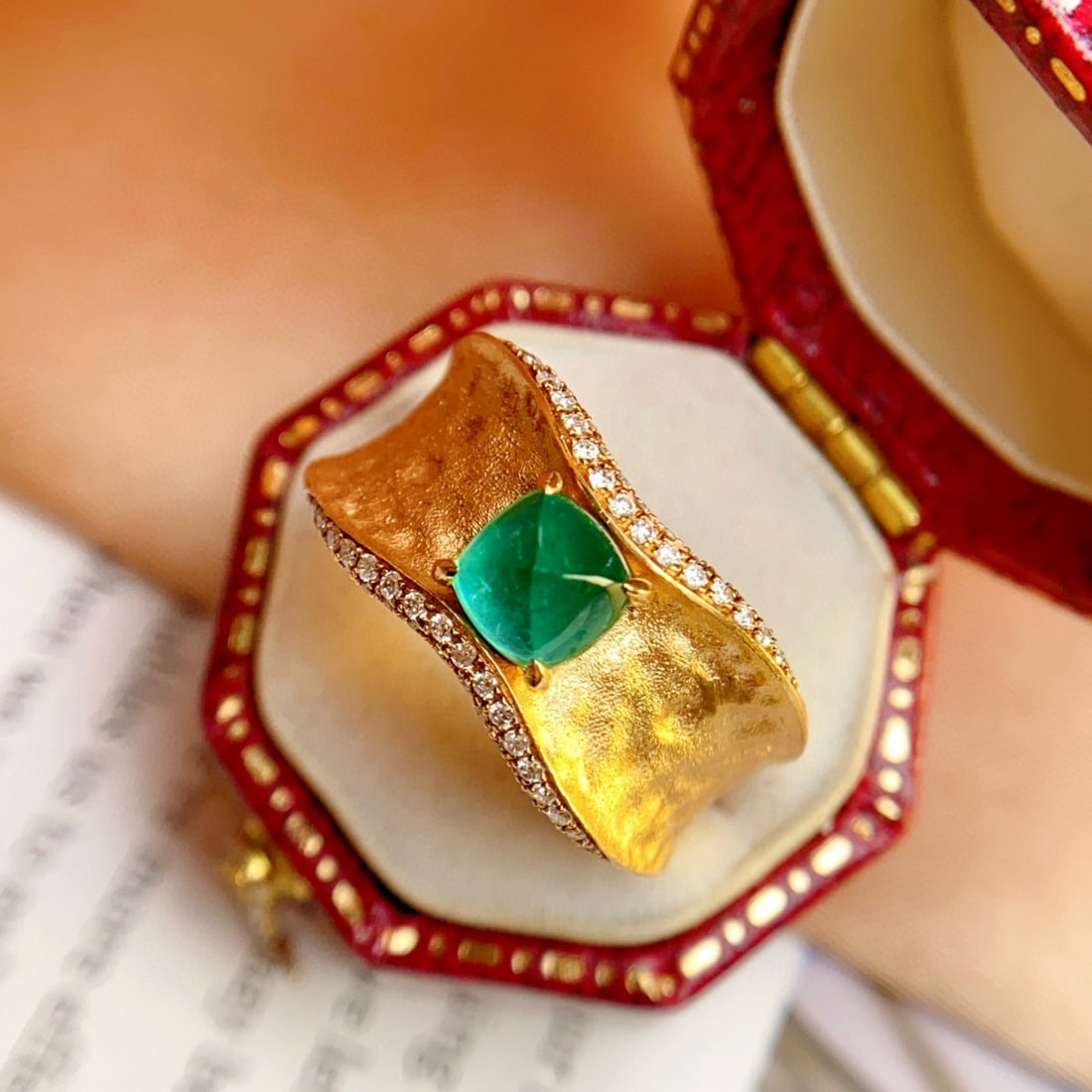 14k Gold 1.00 Ct Natural Emerald & Diamond Ring - 6