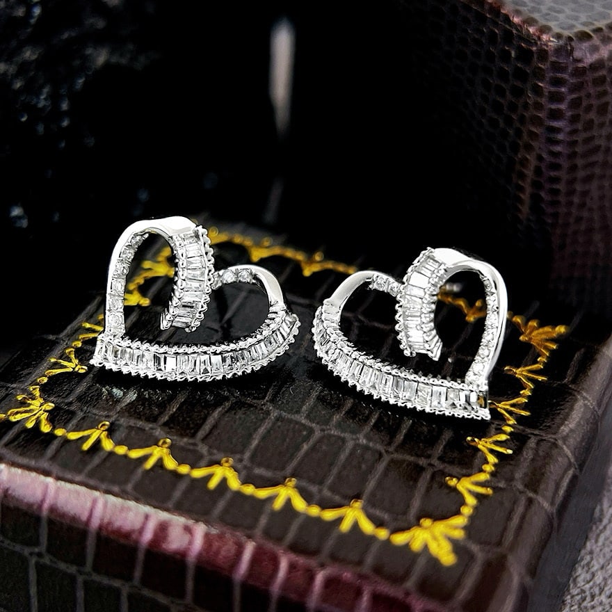 14k Gold 0.6 Ct Natural H Diamond Earrings - 4
