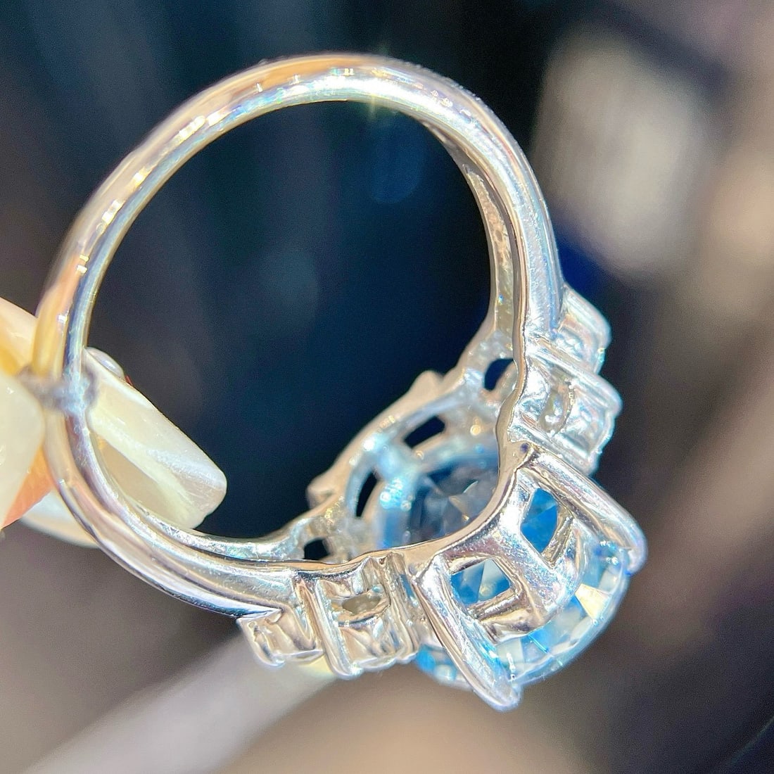 14k Gold 4.54 Ctw Natural Aquamarine & Diamond Ring - 7