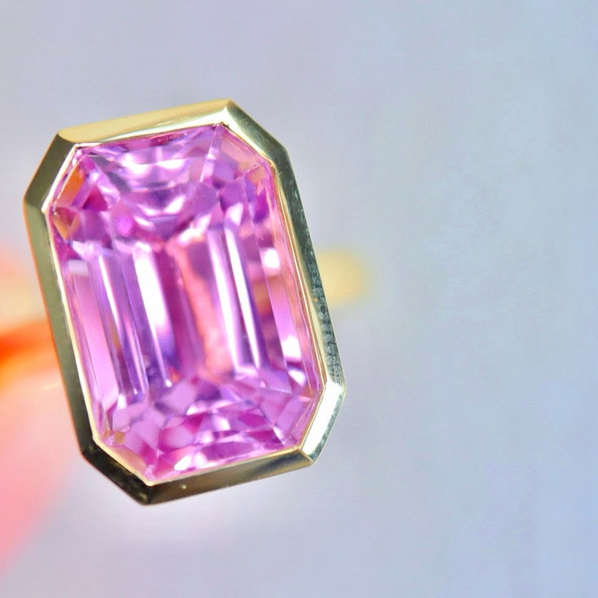 14k Gold 8.5 Ct Natural Kunzite Ring - 5