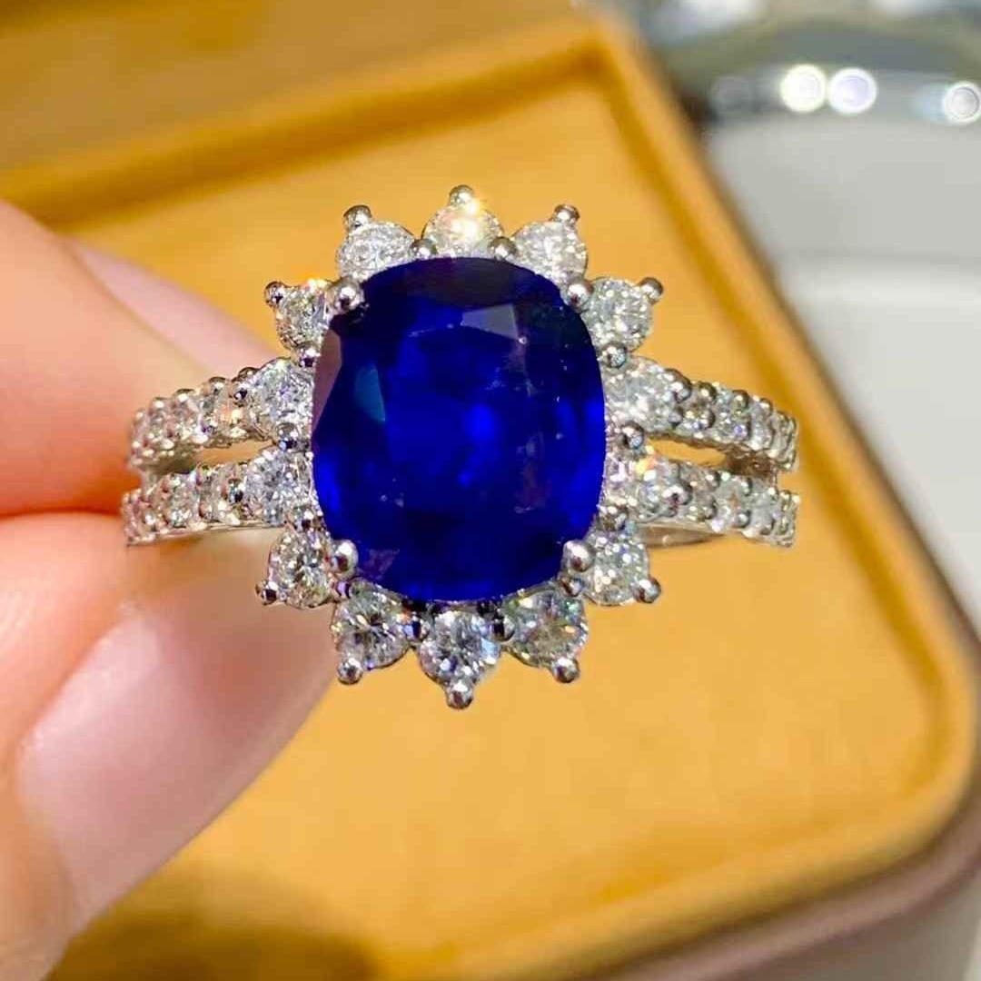 14k Gold 2.7 Ct Natural Sapphire & Diamond Ring - 2