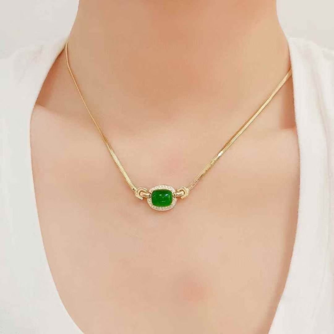 14k Gold 4.37 Ctw Vivid Green Natural Emerald & Diamond Necklace - 5