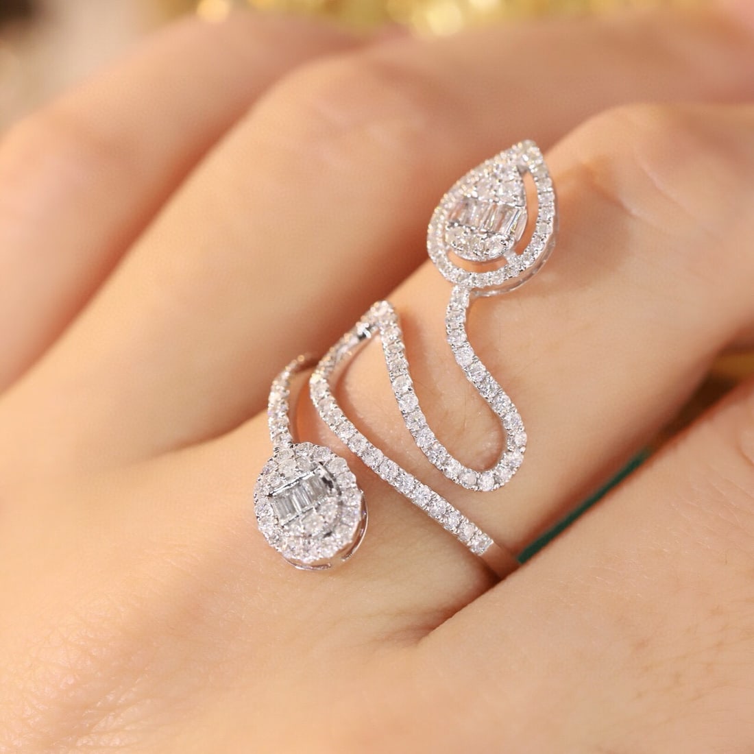 14k Gold 0.85 Ct Natural H Diamond Ring - 8