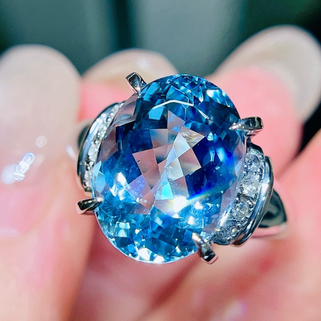 14k Gold 6.70 Ctw Natural Aquamarine & Diamond Ring - 3