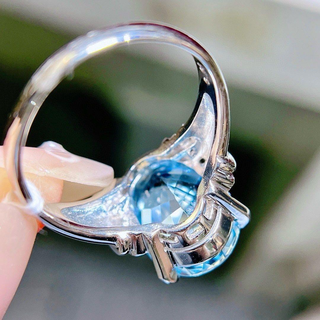 14k Gold 6.70 Ctw Natural Aquamarine & Diamond Ring - 5