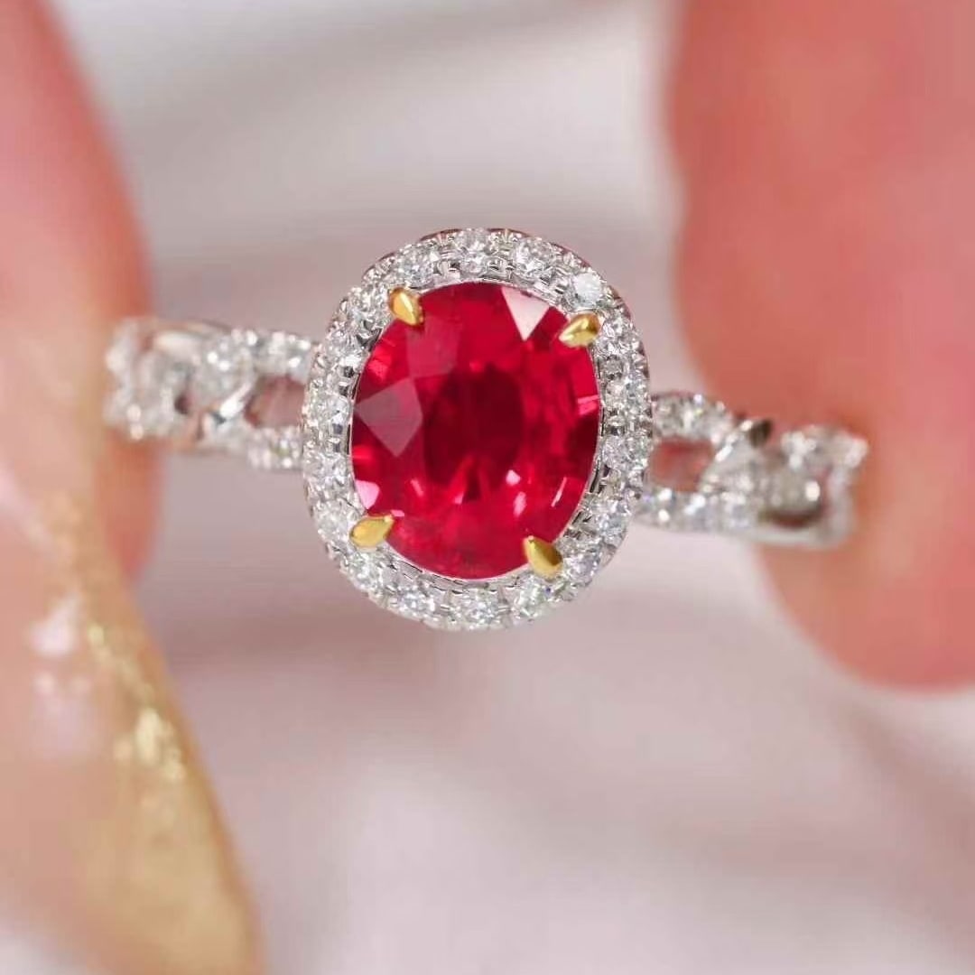 14k Gold 0.93 Ctw Natural Ruby & Diamond Ring - 3