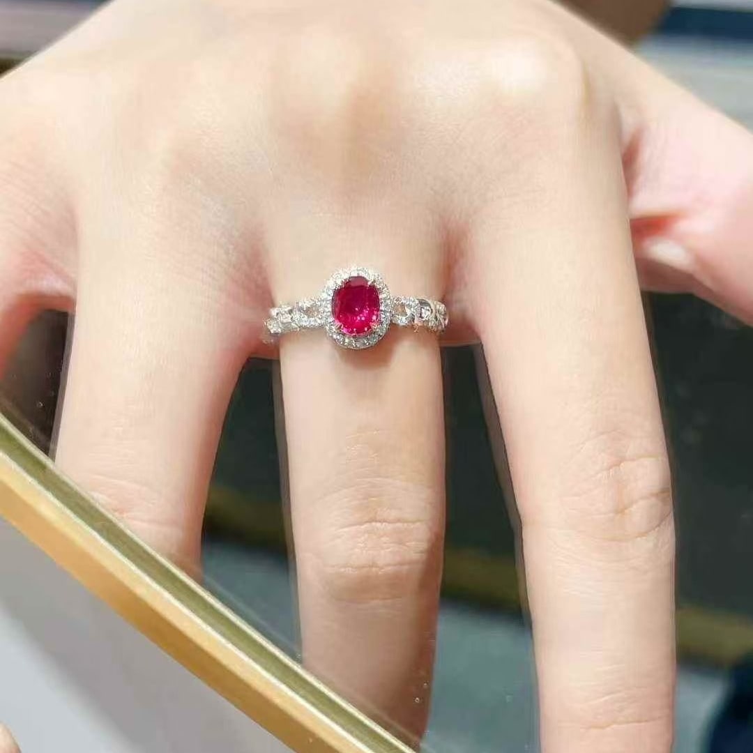 14k Gold 0.93 Ctw Natural Ruby & Diamond Ring - 5
