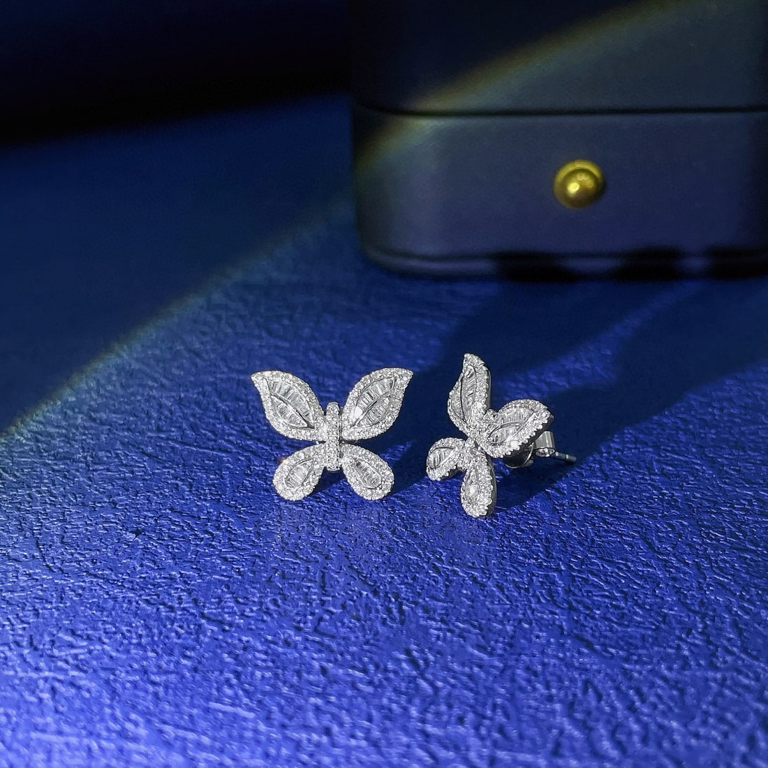 14k Gold 1.3 Ctw Natural H Diamond & Butterfly Jewelry Set - 7