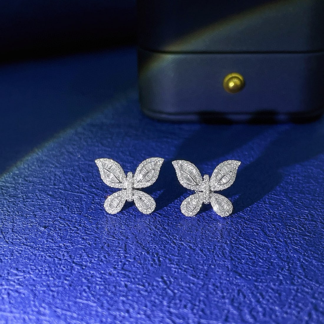 14k Gold 1.3 Ctw Natural H Diamond & Butterfly Jewelry Set - 8