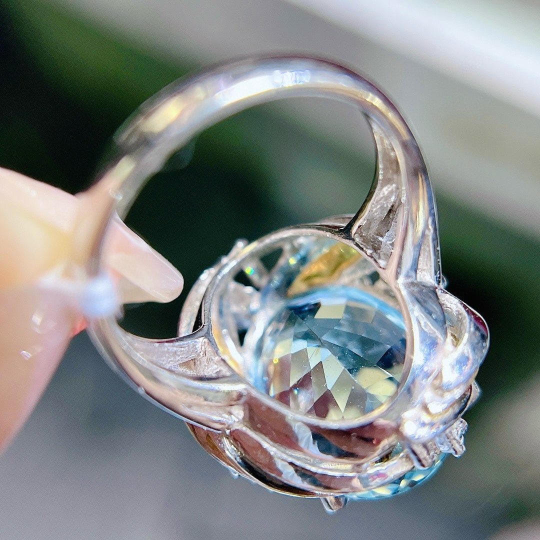 14k Gold 8.89 Ctw Natural Aquamarine & Diamond Ring - 7