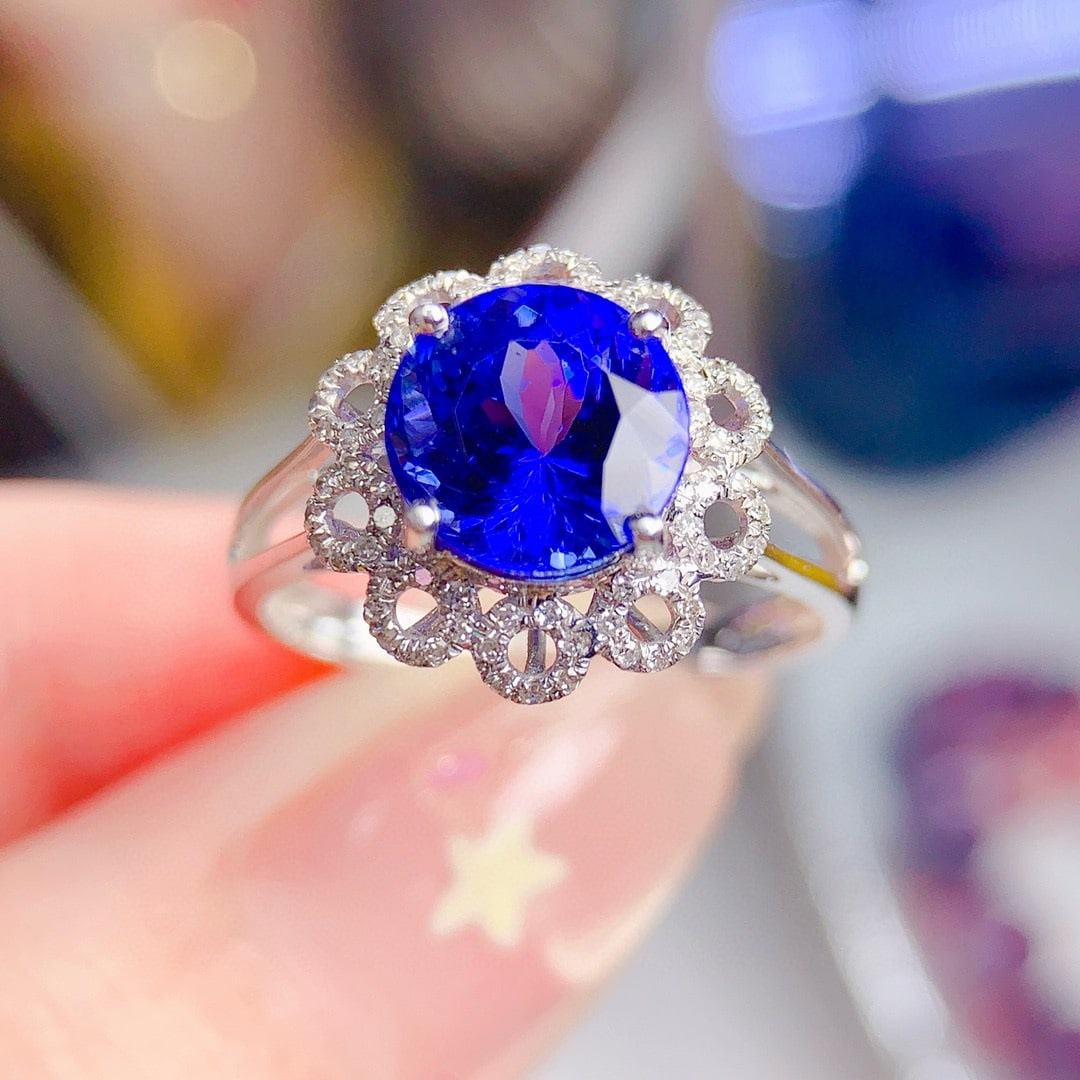 14k Gold 3 Ct Natural Tanzanite & Diamond Ring - 5