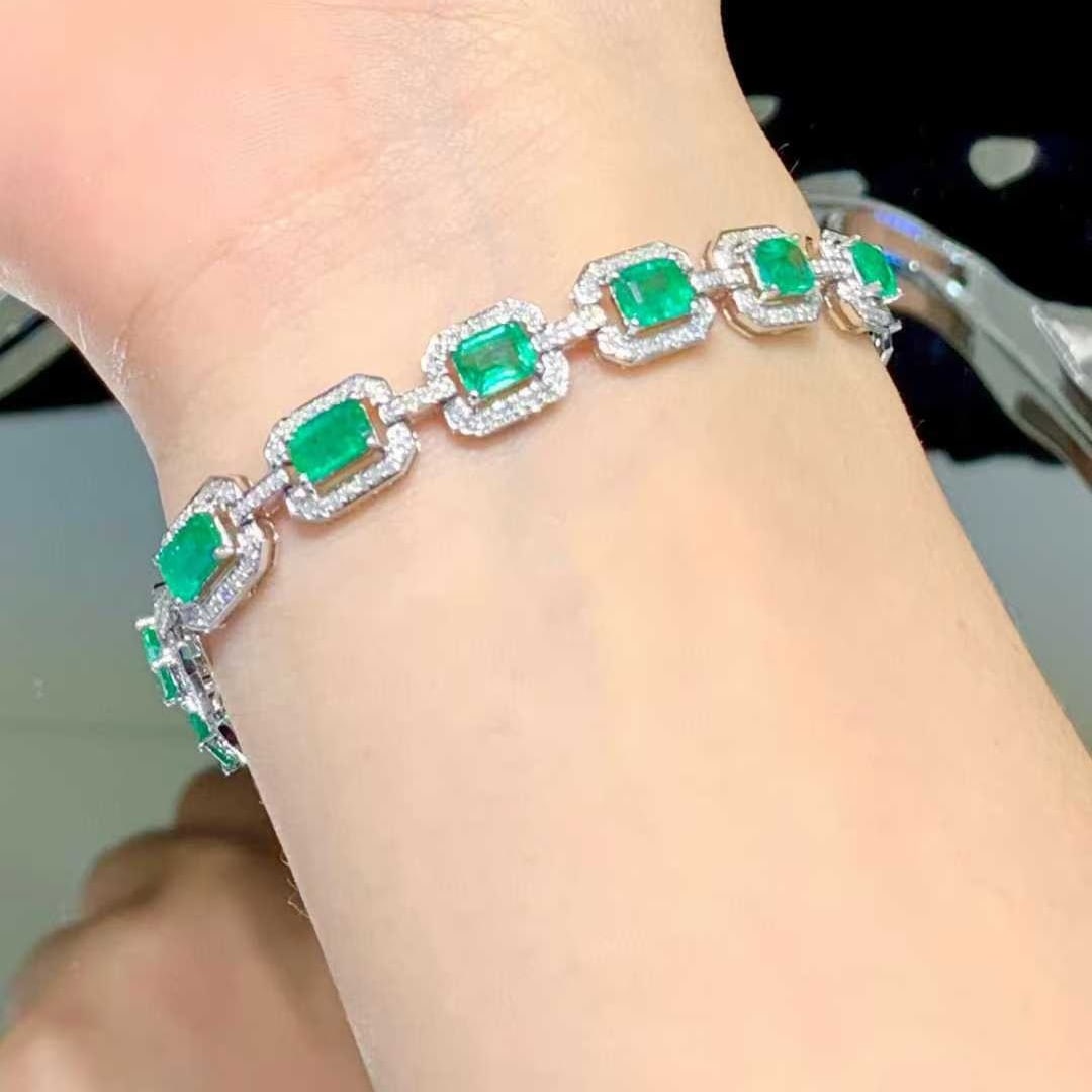 14k Gold 6.2 Ct Natural Emerald & Diamond Bracelet - 6