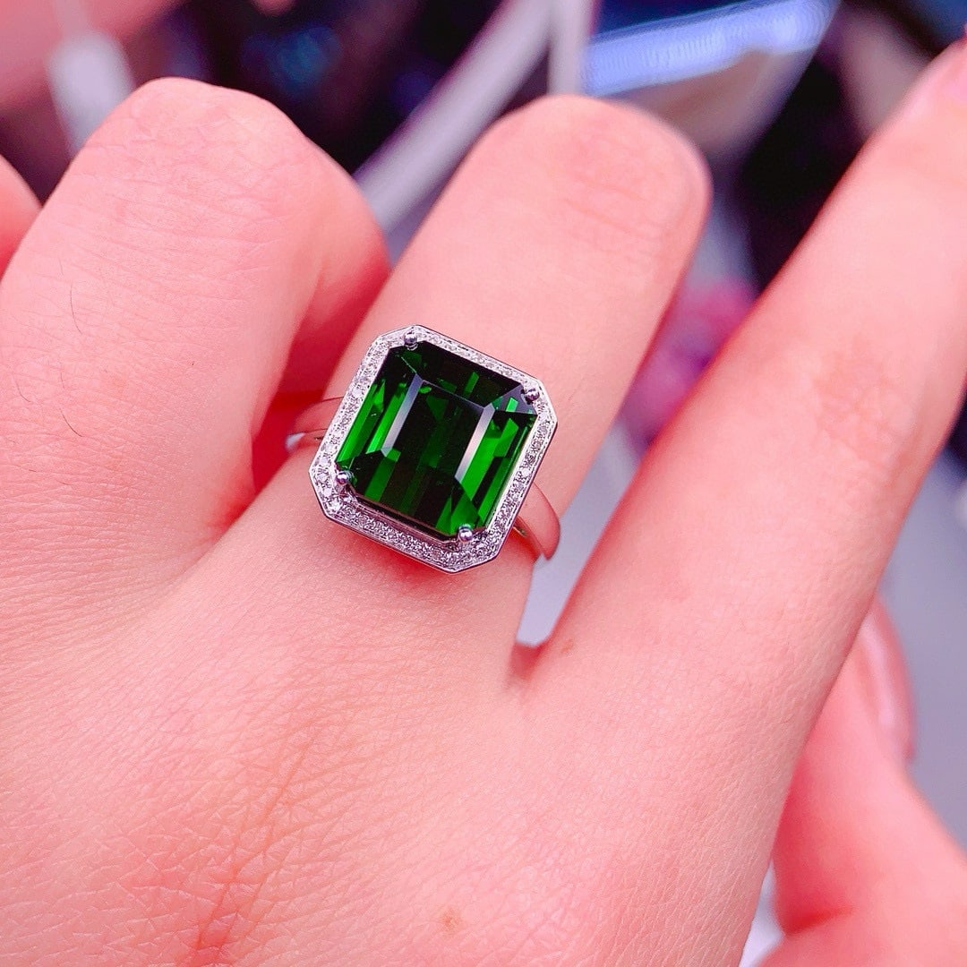 14k Gold 6.8 Ct Natural Tourmaline & Diamond Ring - 2