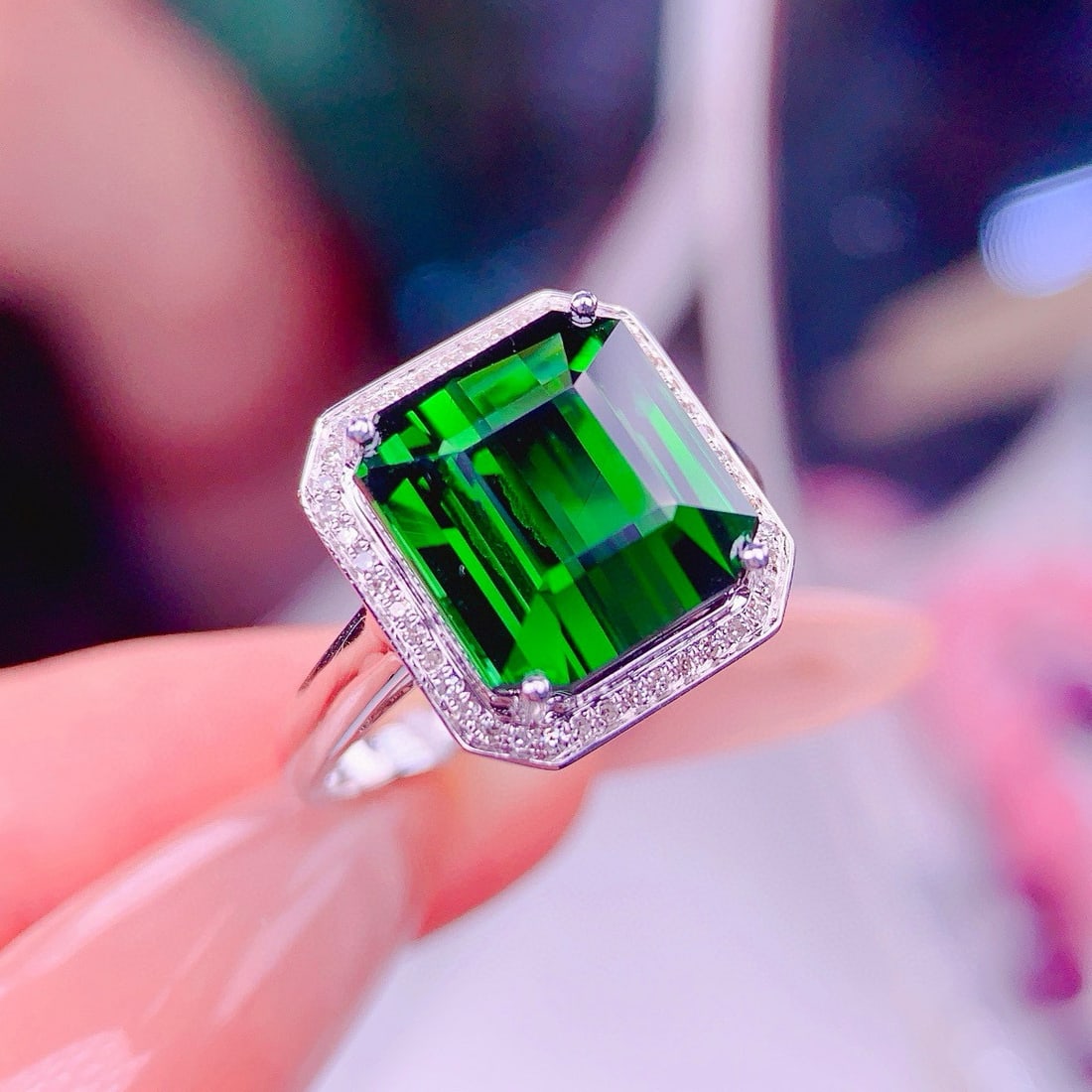 14k Gold 6.8 Ct Natural Tourmaline & Diamond Ring - 6