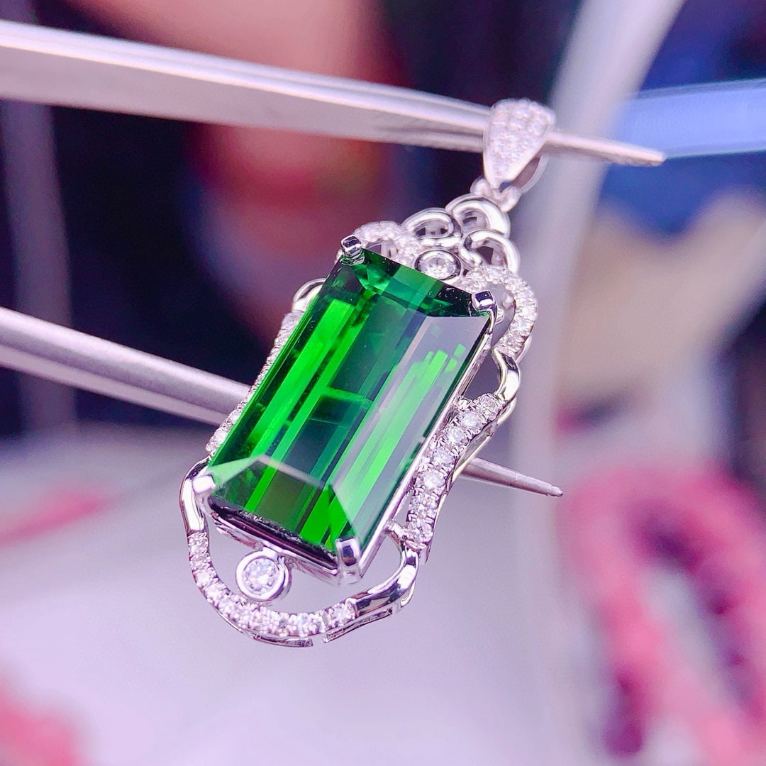 14k Gold 9.5 Ct Natural Tourmaline & Diamond Pendant( Without Chain ) - 3