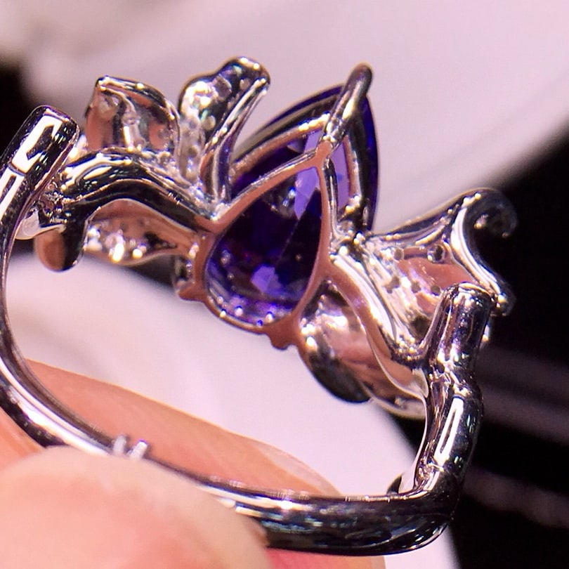14k Gold 4.2 Ct Natural Tanzanite & Diamond Ring - 5