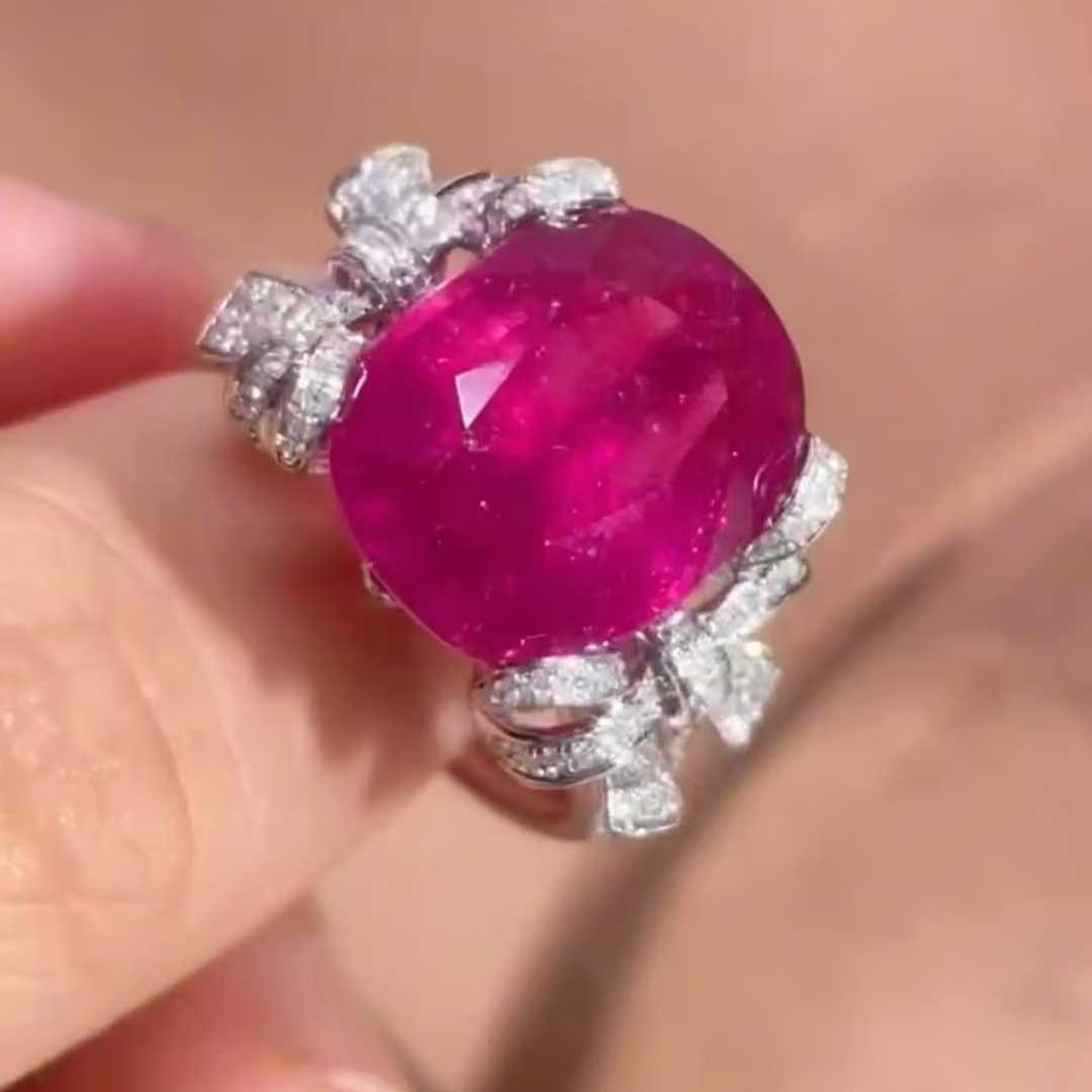 14k Gold 7.6 Ct Natural Tourmaline & Diamond Ring - 2