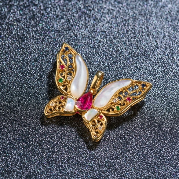 14k Gold 0.48 Ctw Natural Ruby & Diamond & Butterfly Pendant( Without Chain ) - 3