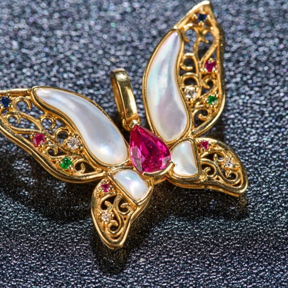 14k Gold 0.48 Ctw Natural Ruby & Diamond & Butterfly Pendant( Without Chain ) - 7