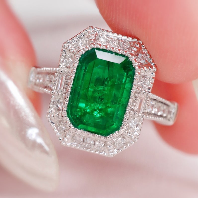 14k Gold 2.01 Ctw Vivid Green Natural Emerald & Diamond Ring - 3