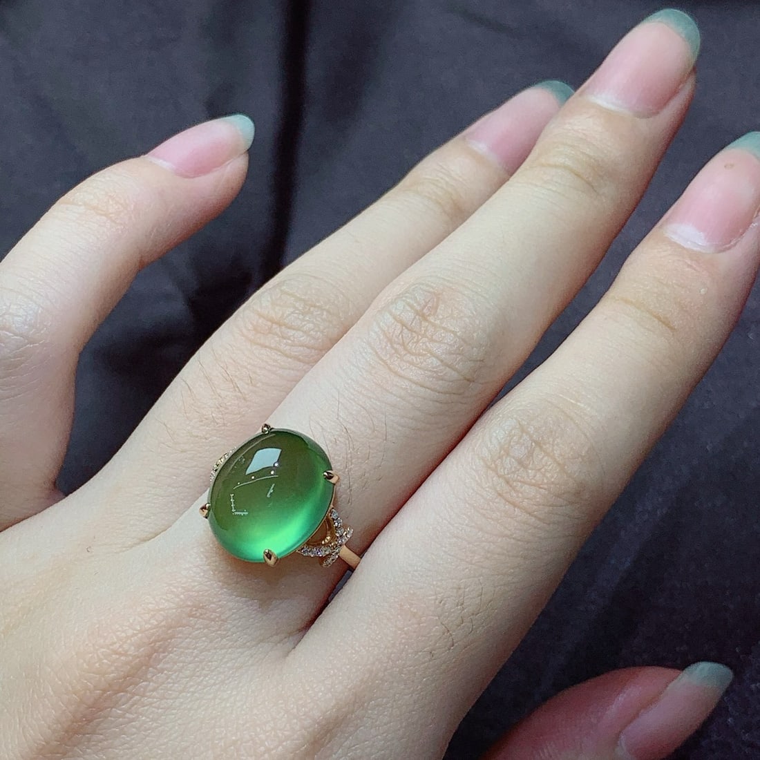 14k Gold 10.23 Ct Natural Prehnite & Diamond Ring - 6