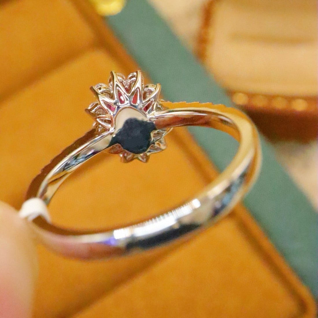 14k Gold 1.41 Ctw Natural Ruby & Diamond Ring - 4
