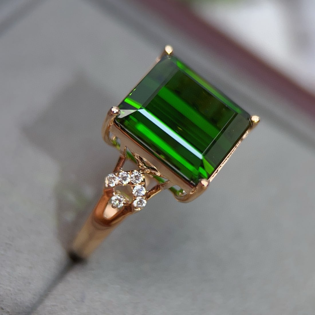 14k Gold 8.90 Ctw Natural Tourmaline & Diamond Ring - 5