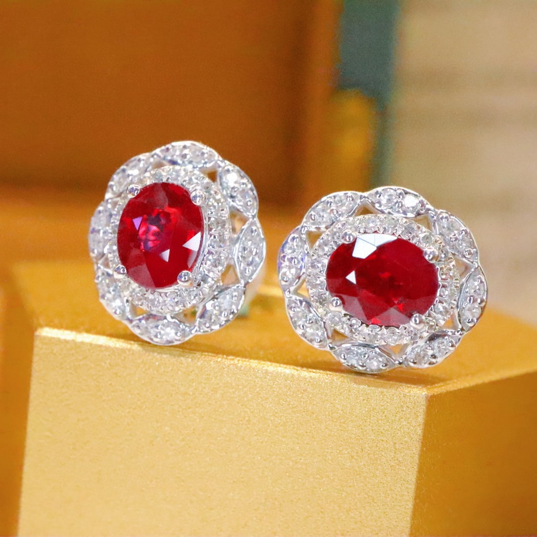 14k Gold 1.11 Ctw Natural Ruby & Diamond Earrings - 3