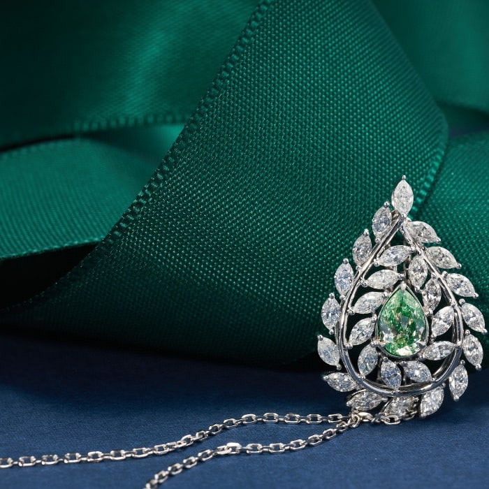 14k Gold 1.66 Ctw Natural Green Diamond & Diamond Pendant( Without Chain ) - 4
