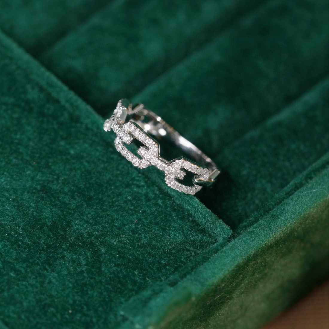 14k Gold 0.40 Ct Natural H Diamond Ring - 8