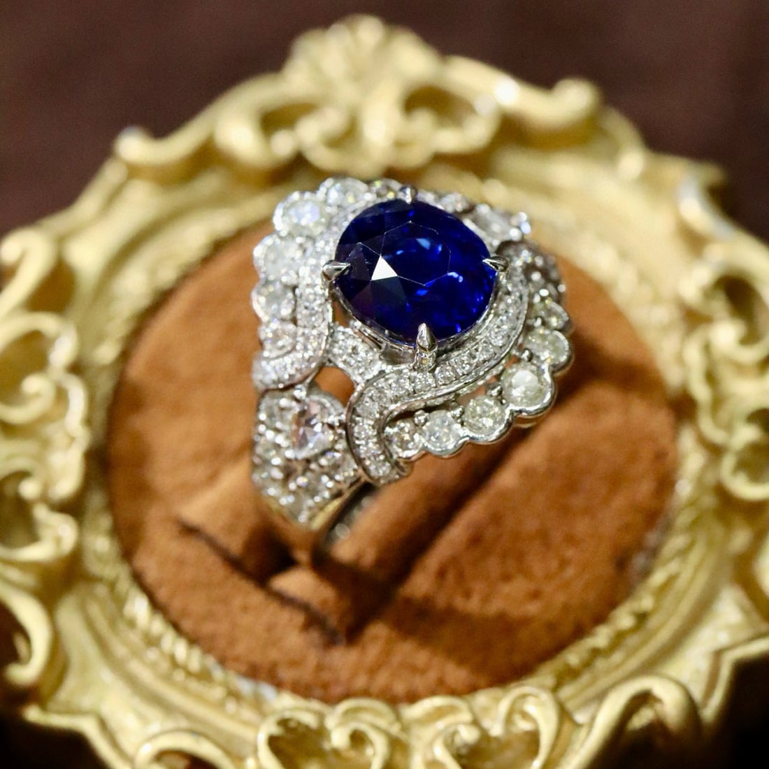 14k Gold 3.54 Ctw Natural Sapphire & Diamond Ring - 2