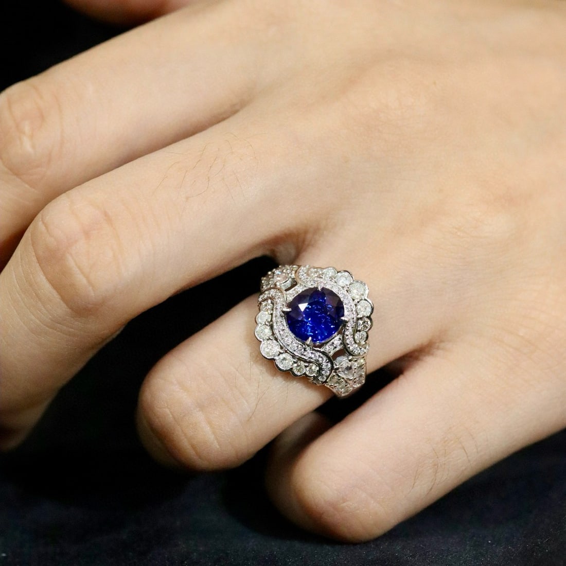 14k Gold 3.54 Ctw Natural Sapphire & Diamond Ring - 4