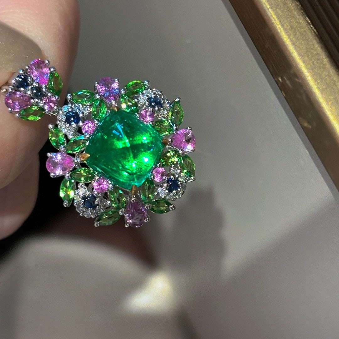 14k Gold 2.5 Ct Vivid Green Natural Emerald & Diamond & Sapphire & Tsavorite Pendant( Without Chain - 4
