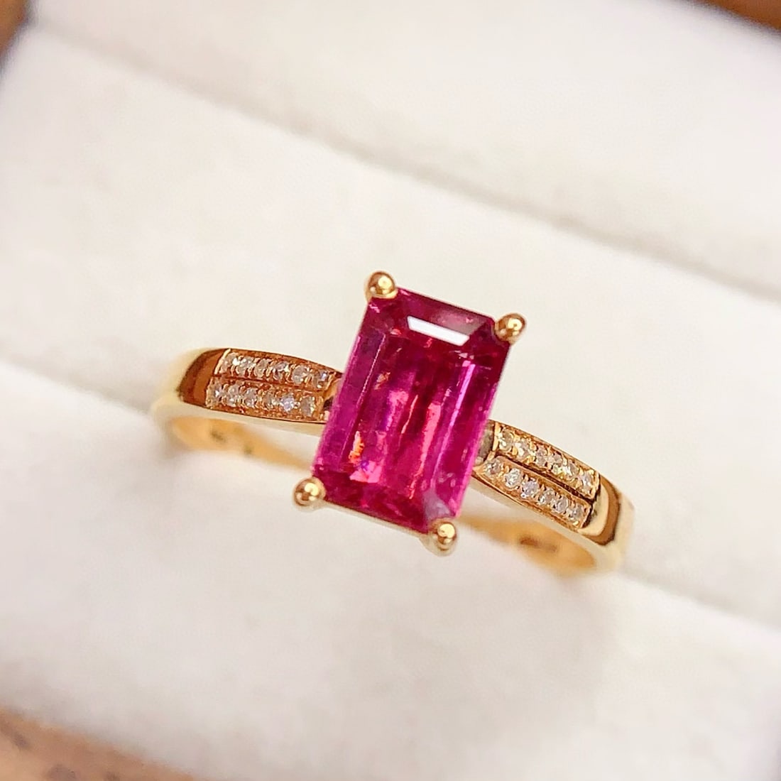 14k Gold 1.8 Ct Natural Tourmaline & Diamond Ring - 2