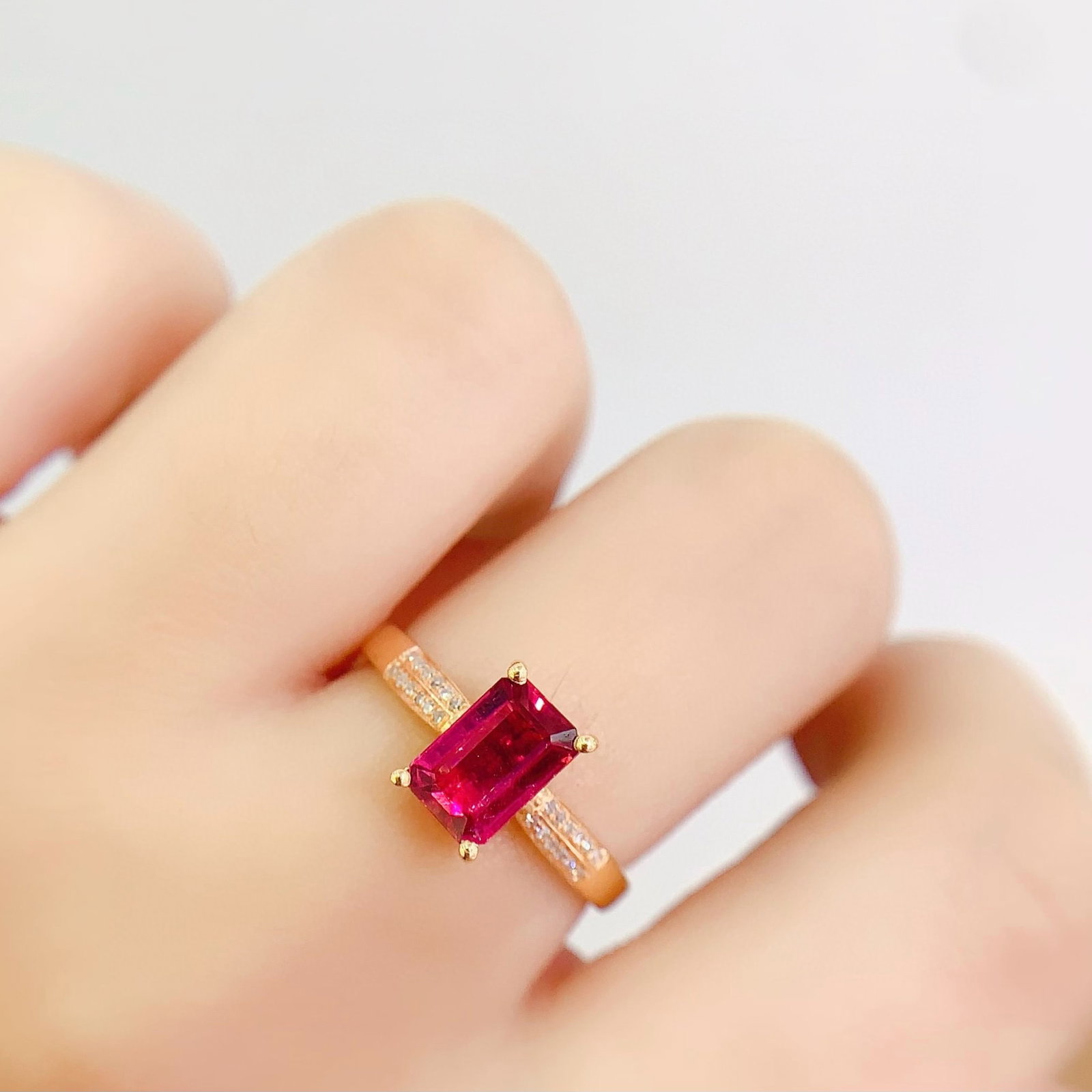 14k Gold 1.8 Ct Natural Tourmaline & Diamond Ring - 7