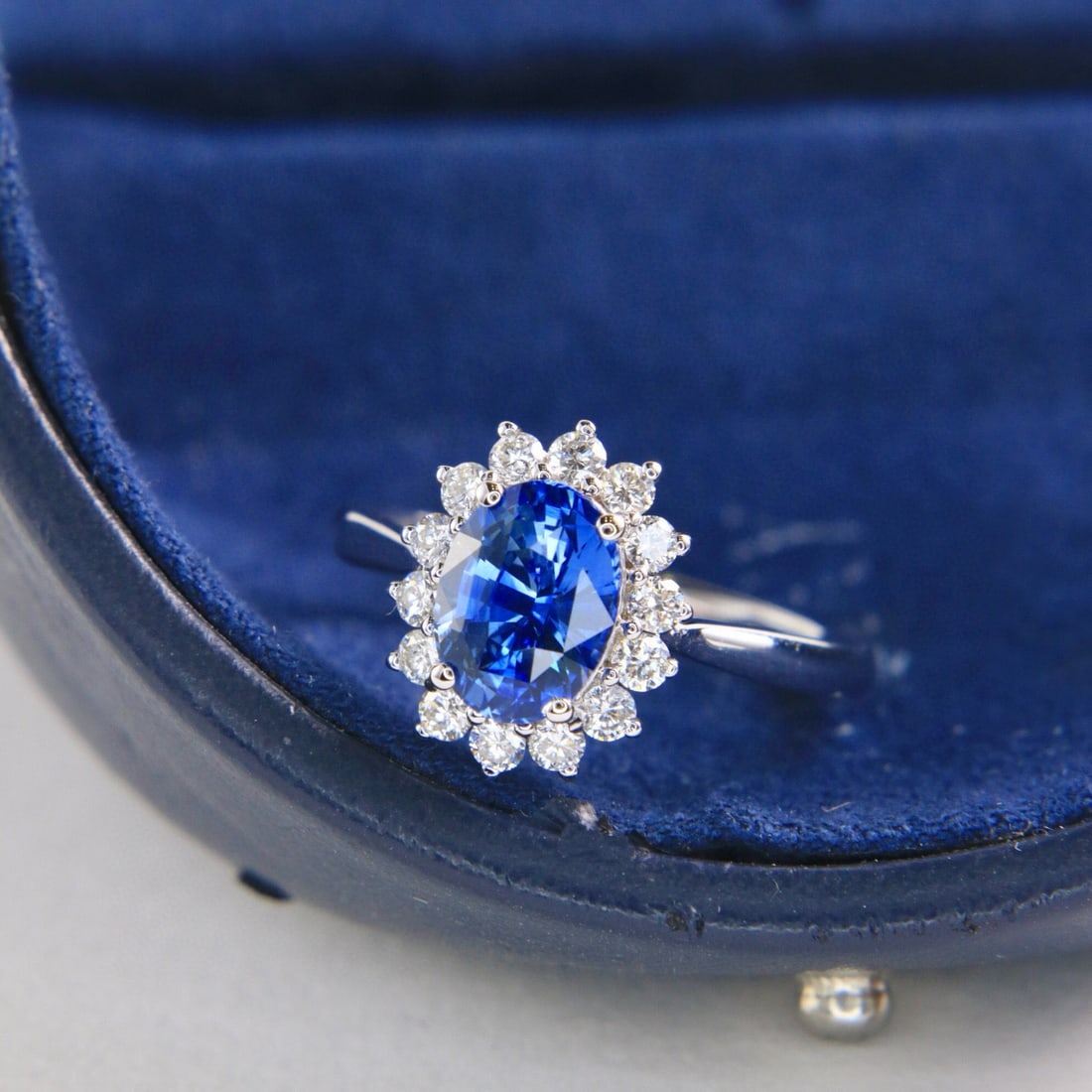 14k Gold 5.05 Ctw Natural Sapphire & Diamond Jewelry Set - 7