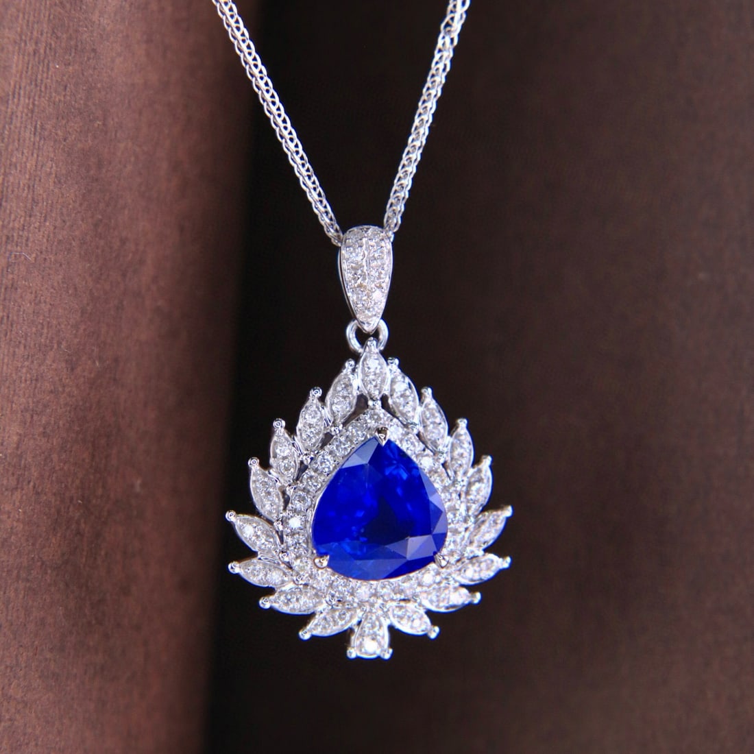 14k Gold 1.72 Ctw Natural Sapphire & Diamond Necklace - 6