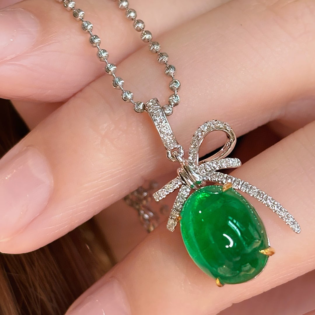 14k Gold 5.66 Ct Vivid Green Natural Emerald & Diamond Pendant( Without Chain ) - 3