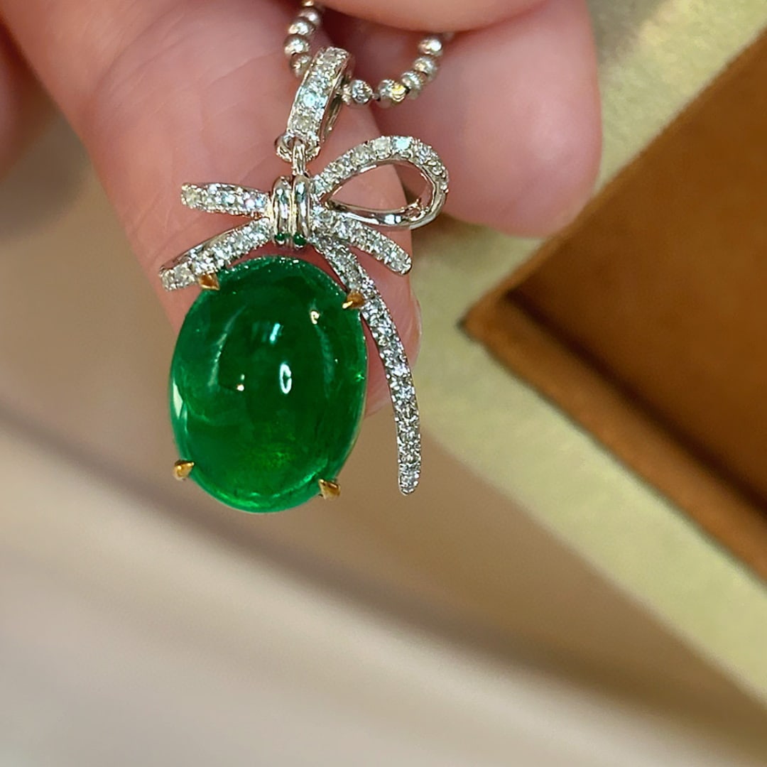 14k Gold 5.66 Ct Vivid Green Natural Emerald & Diamond Pendant( Without Chain ) - 5